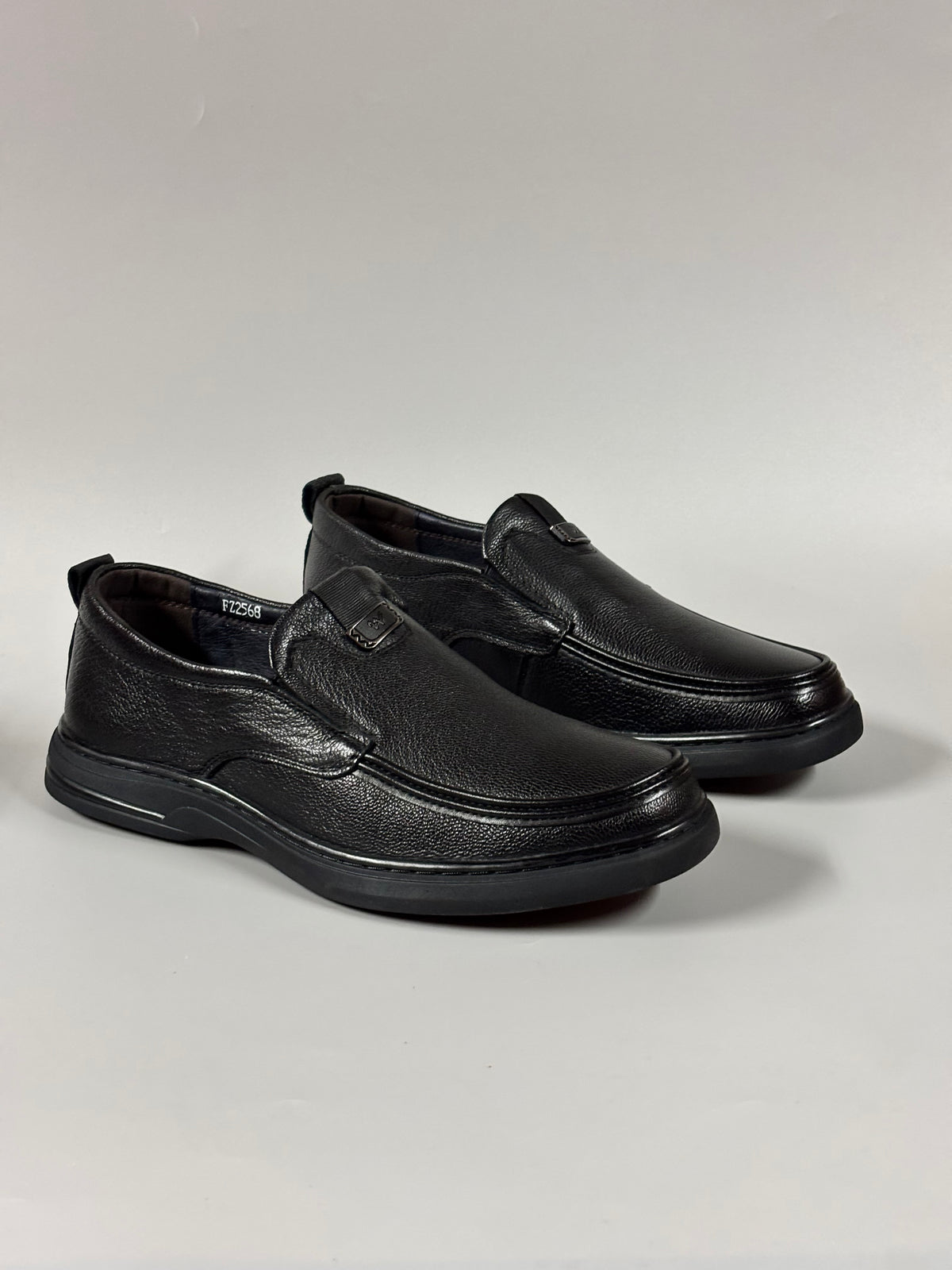 2568 BLACK