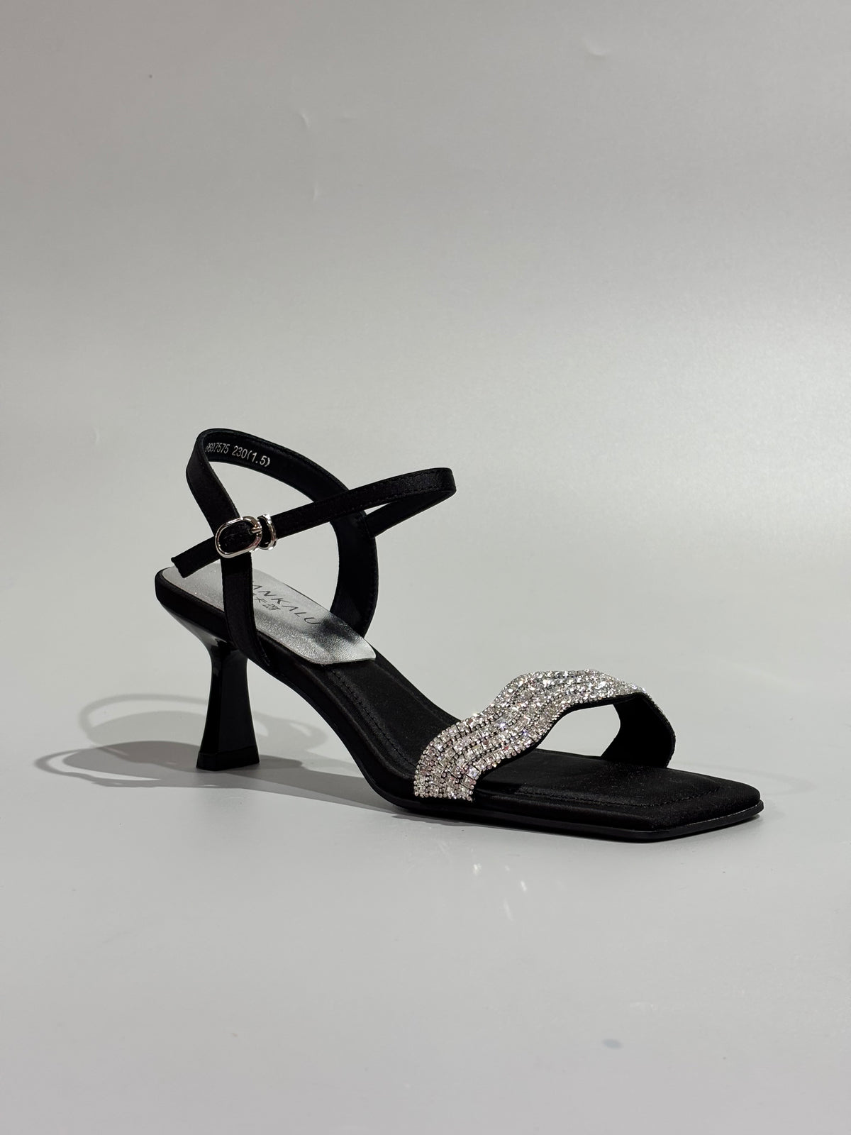 6697575 BLACK
