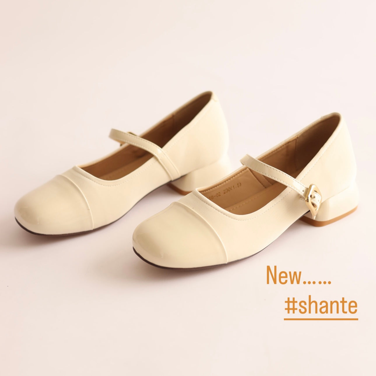 818-02 White
