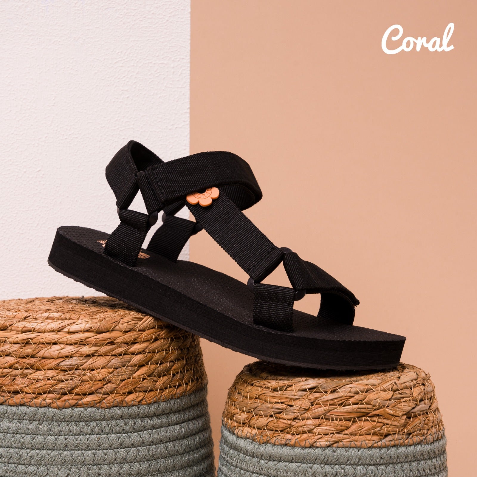 VENTURA4 BLACK