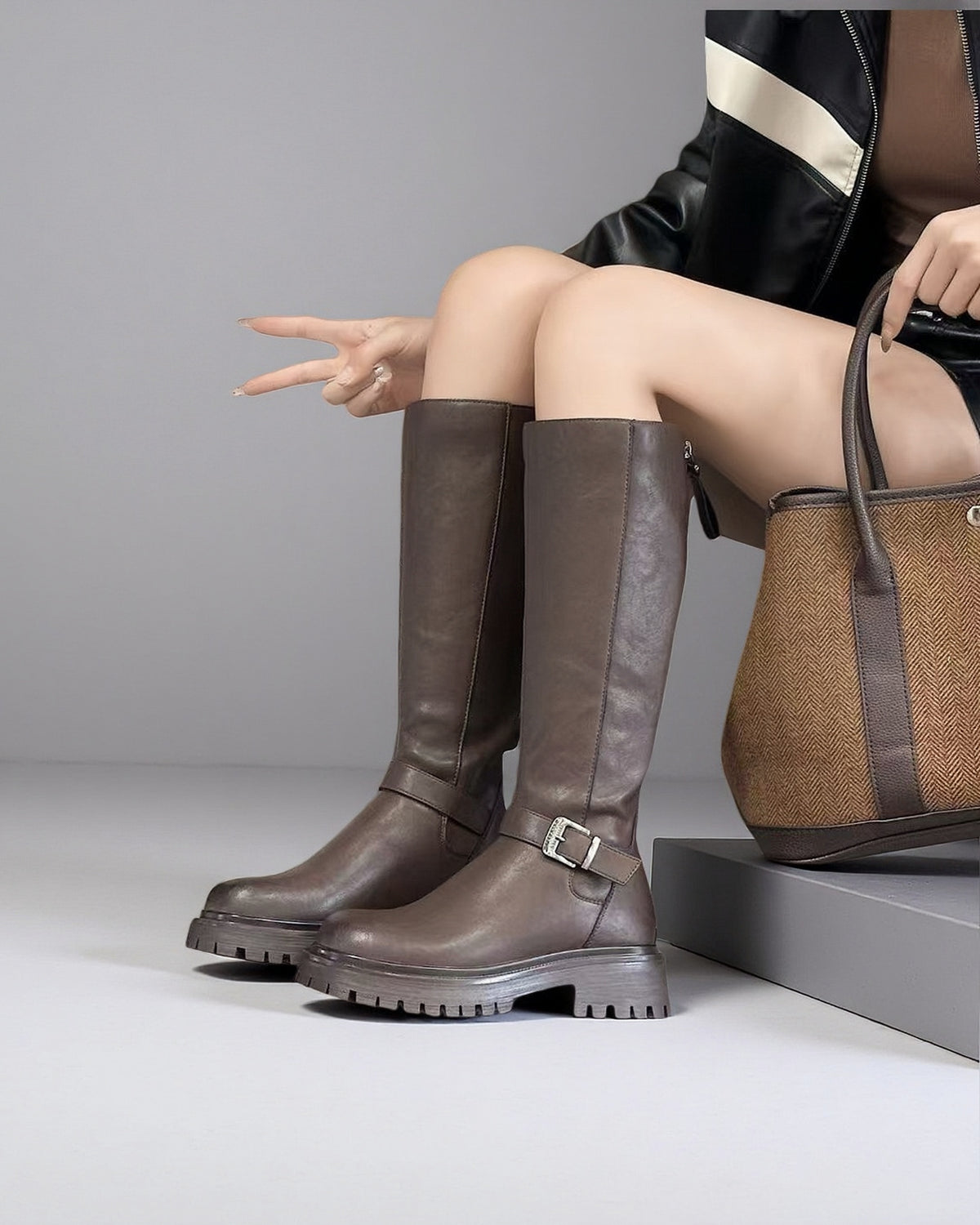 6651-95 BROWN